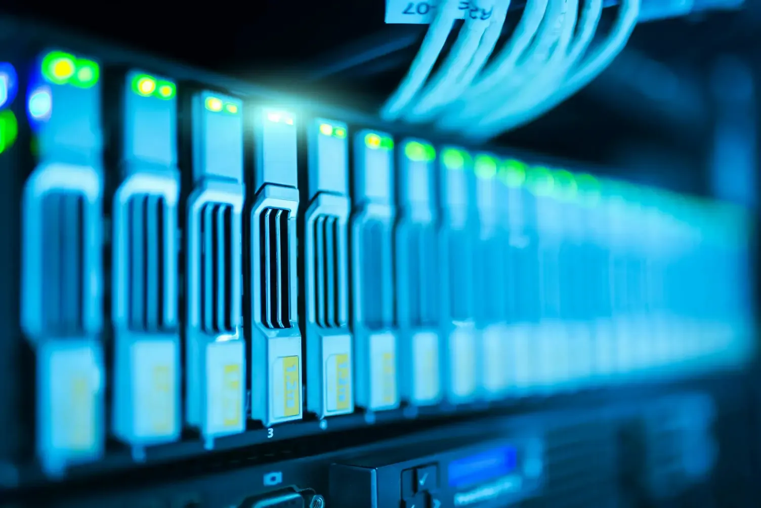 Hosting y Despliegue